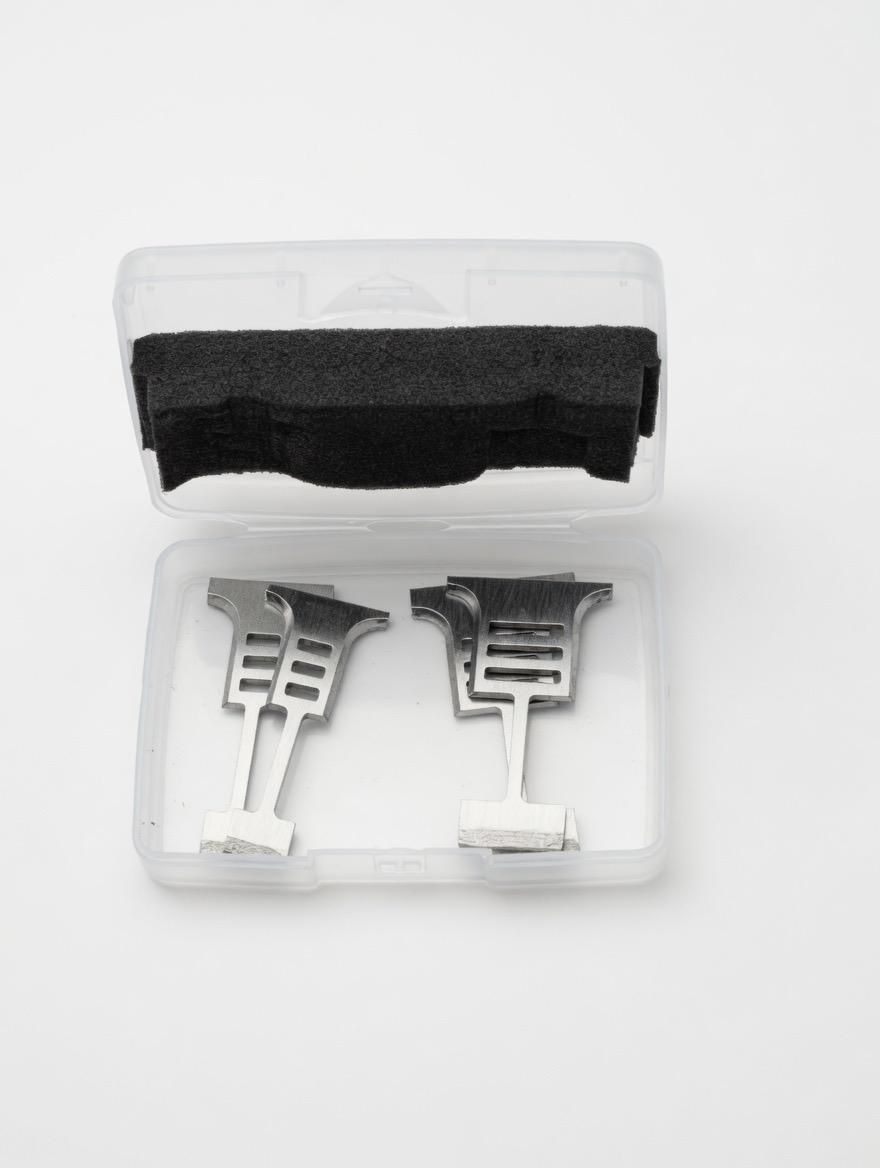 Hackett Edge Pro — tip detail close-up